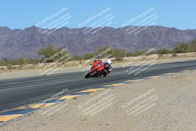 media/Mar-24-2025-Moto Forza (Mon) [[57ce5c5cff]]/1-Advanced Group/Session 3 (Turn 6 Inside)/